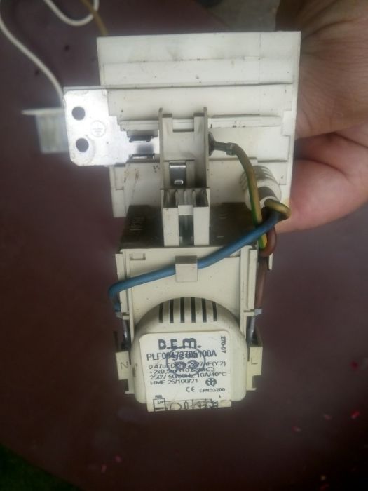 Пералня indesit wil85 на части