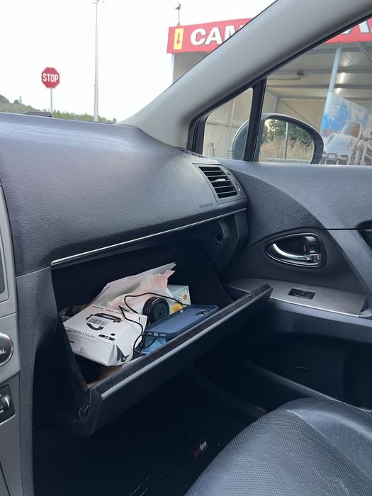 Toyota Avensis T27 2.0 D4D