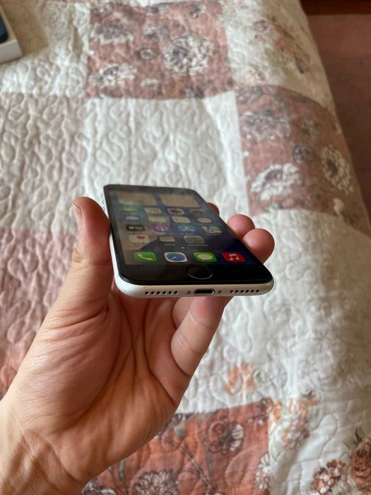 Iphone Se 64gb айфон