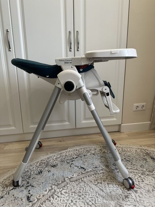 Детский стульчик-шезлонг для кормления