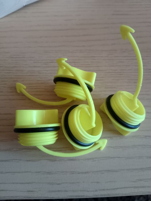 Тапи за джет sea doo от 2014г на сам.