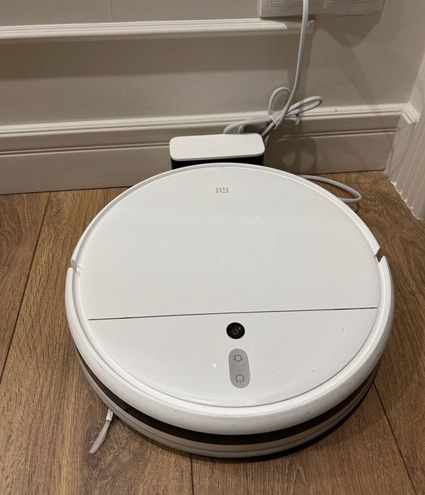 Робот пылесос Xiaomi Mi Robot Vacuum-Mop