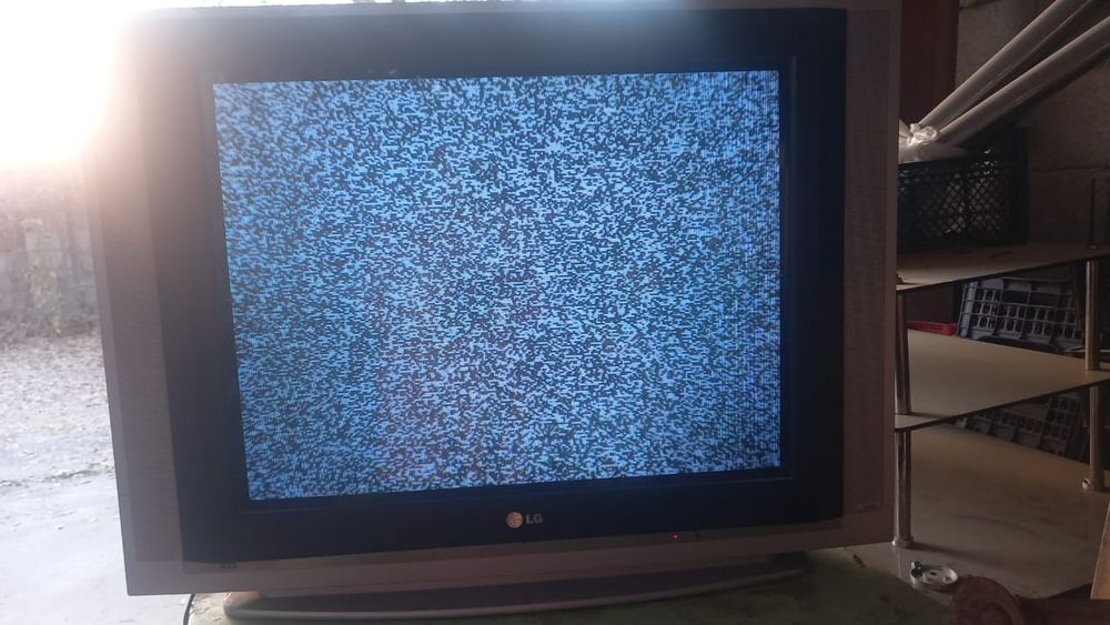 Телевизор Lg 72 догонал