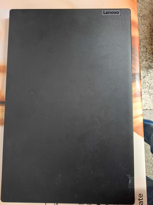 Laptop Lenovo v15 G4  (Ag29 Siraj b.35178) Garantie 2 ani