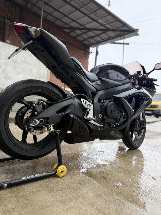 Suzuki Gsx-R 600 2008 k8 blackout