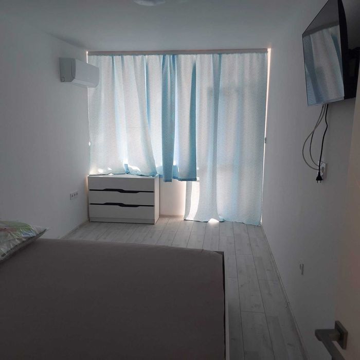 Дава се под наем Тристаен апартамент в Асеновград - 97 кв.м за 408 € - Снимка #2