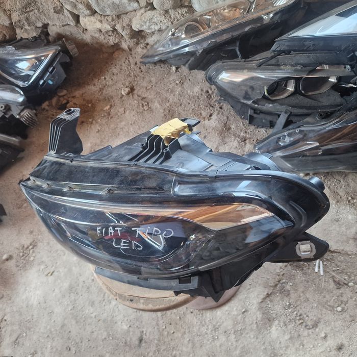 Fiat Tipo Led 2022 ляв фар