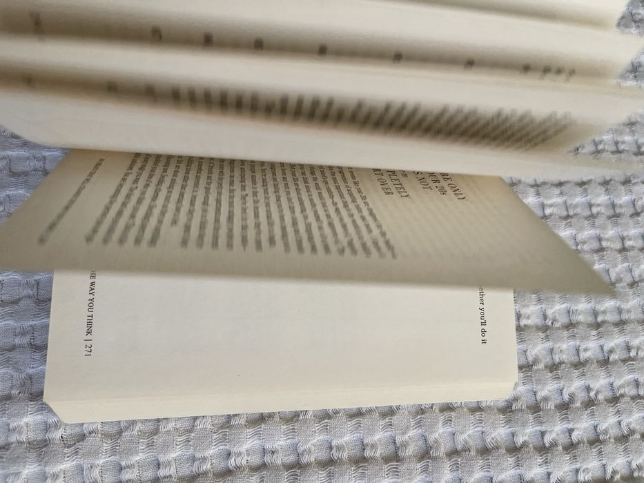 Книга Brianna Wiest, на английском языке