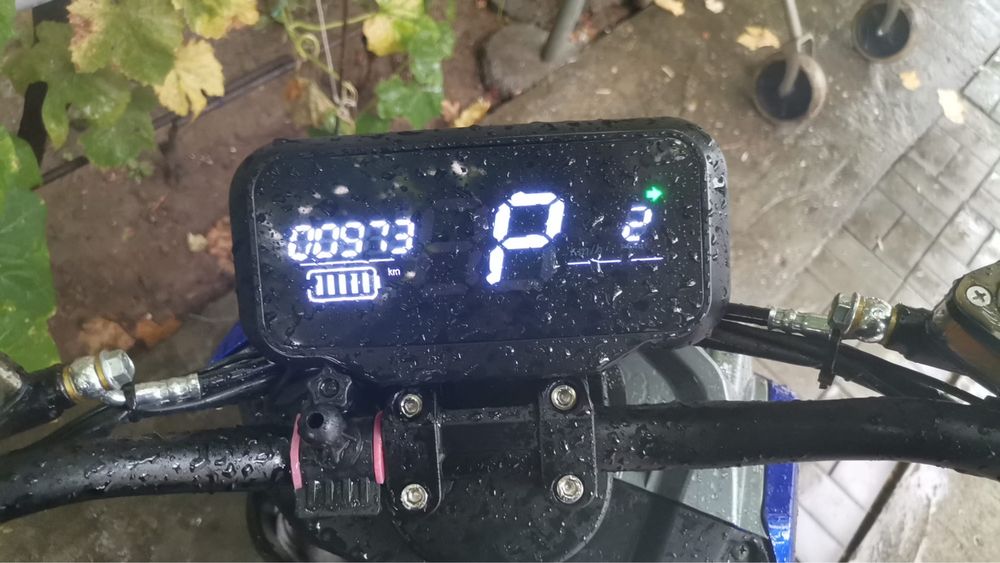 Scuter Electric S701 2000W - 1000 km - Stare buna