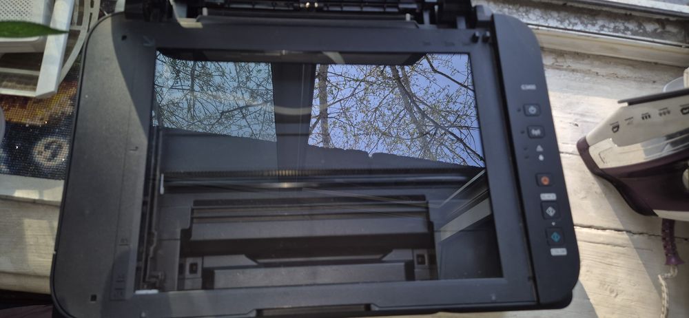 Продам цветной принтер сканер