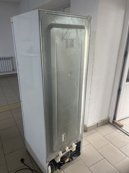 Холодильник срочно продам 10тыс
