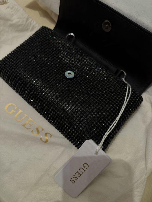 Нова чанта guess