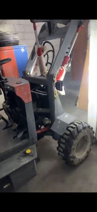 Продам мини погрузчик