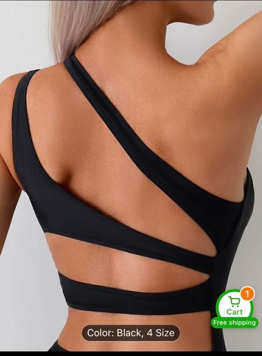 Цял бански с ефектен гръб