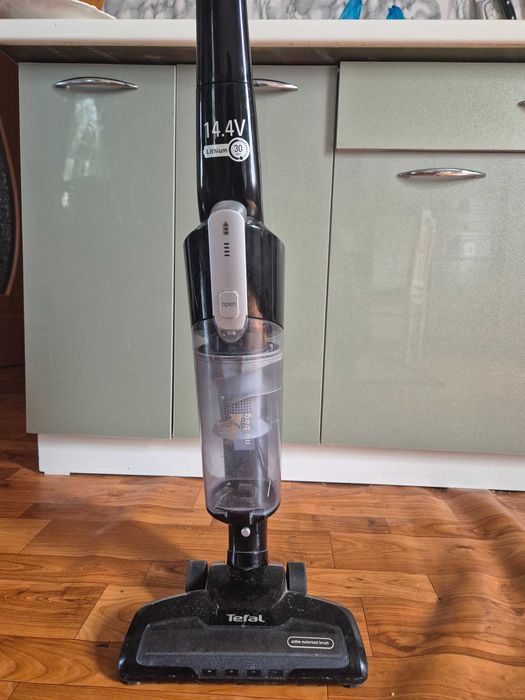 Пылесос Tefal TY6545RH черный