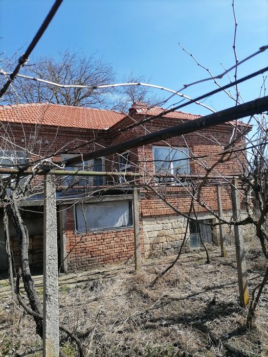Продавам Къща 100кв.