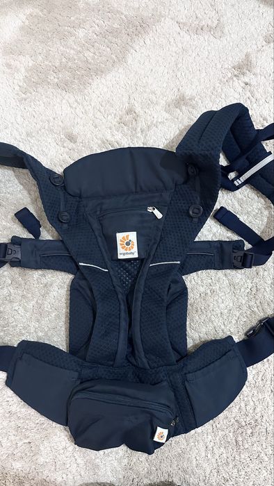 Эргорюкзак Ergobaby omni breeze