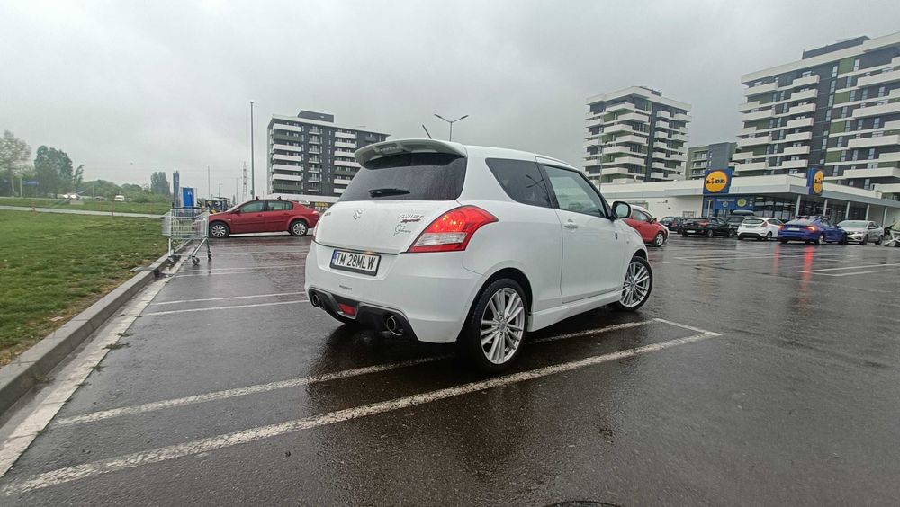 Vand Suzuki Swift Sport ZC32s/ 2013
