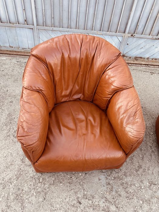 Винтидж кожени въртящи кресла – естествена кожа, внос от Швеция