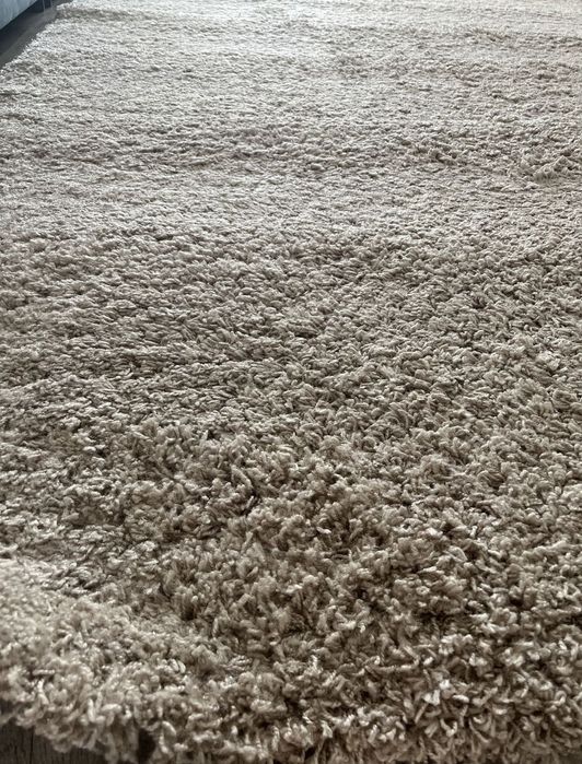 Продам палас в хорошем состоянии,