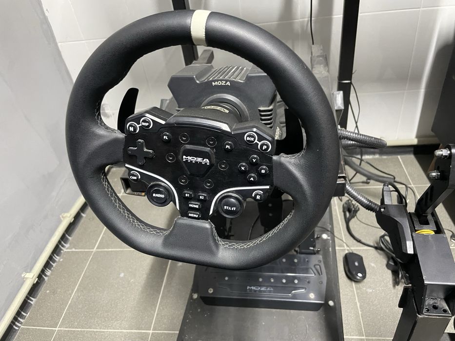 Симулятор moza r5