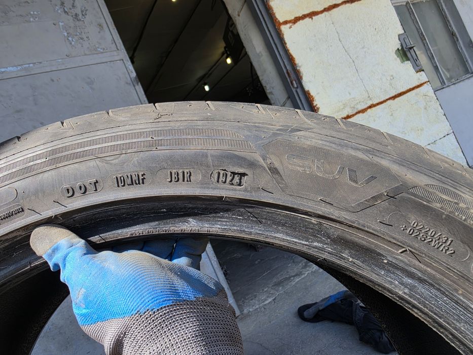 4 бр. летни гуми 285/40/21 GoodYear AO DOT 1923 5 mm