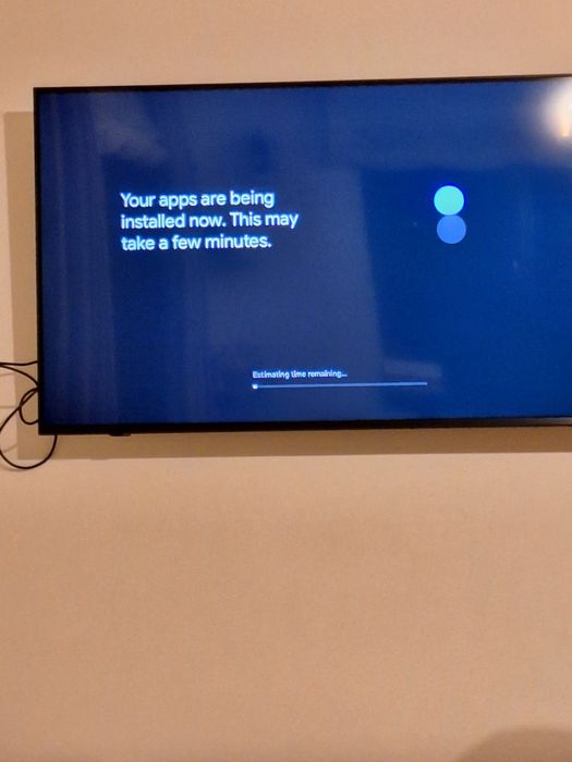 Chromecast cu Google TV (HD) – model G454V, complet cu telecomandă și cablu