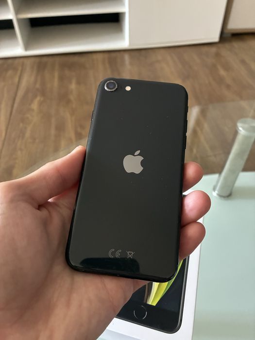 I Phone SE 2020 64GB