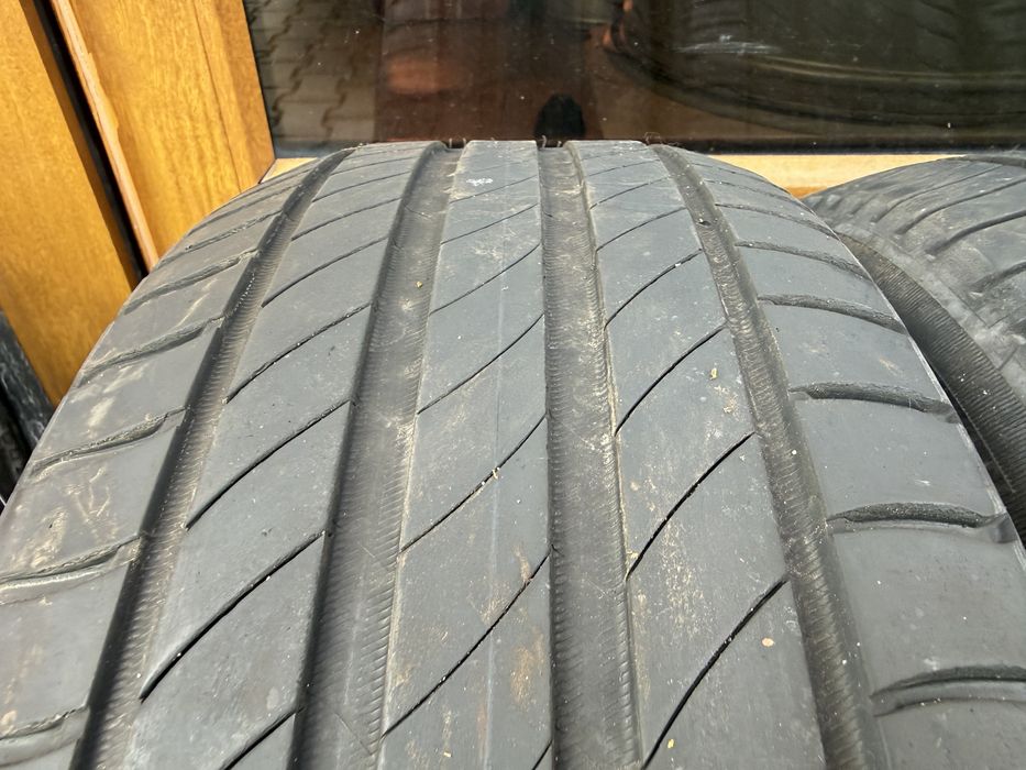 ОТЛИЧНИ Единични Бройки Летни Гуми С Борд 215/55R/16 -MICHELIN- DOT:0219- 5.0мм. *20€ за 1бр*