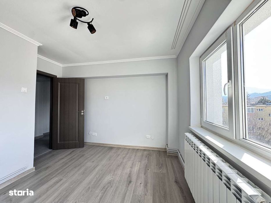Apartament 2 camere de vânzare – Calea București cu vedere spre munte