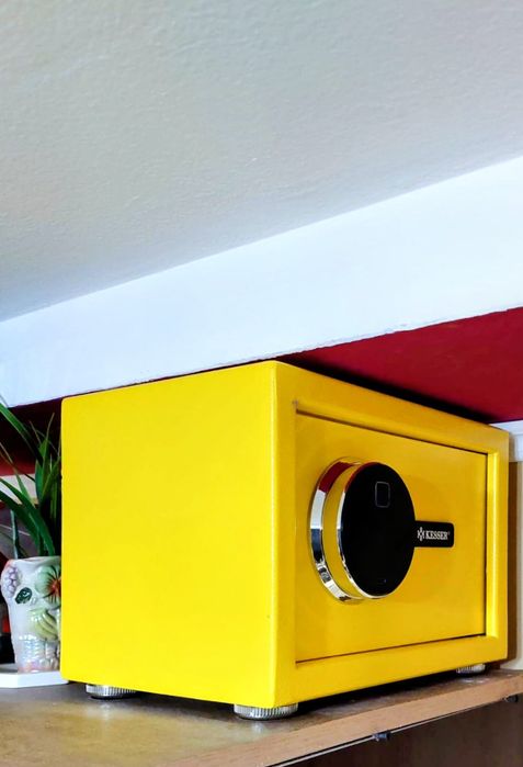 Seif KESSER  electronic cu alarmă și amprentă!