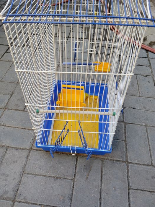 Клетка для попугаев