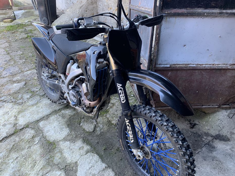 Vand yamaha yzf 450 2009 schimb cu moto inmatriculat !