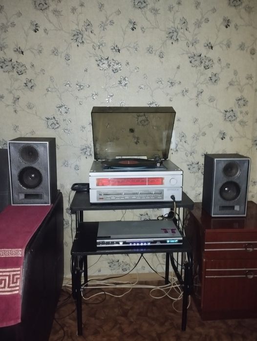 Проигрыватель Винила контата 204