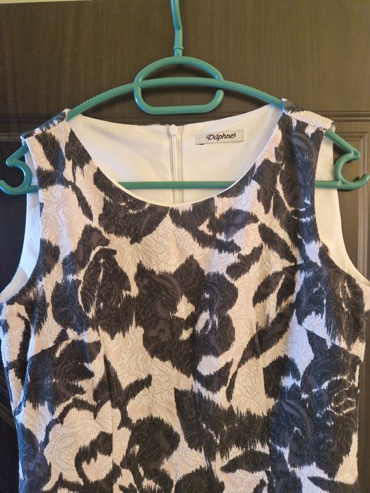 Нова рокля Дафне daphne