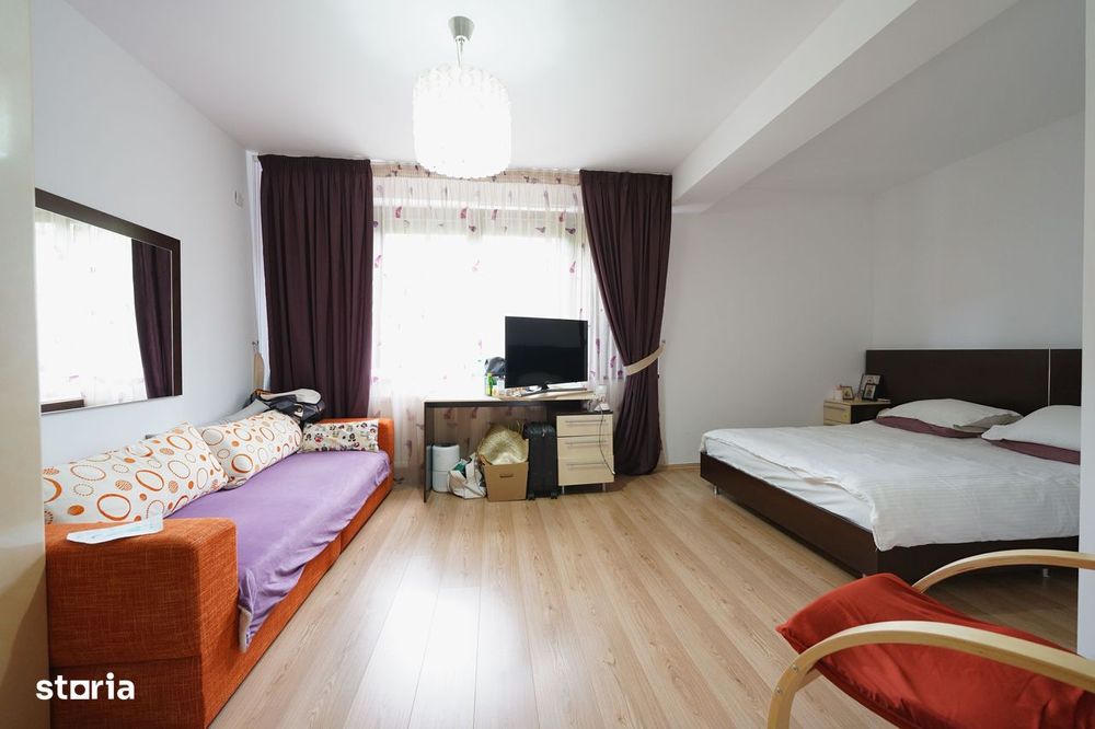 Vila 5 camere, Piscina, Cartier Domus, Pipera, acces rapid A3
