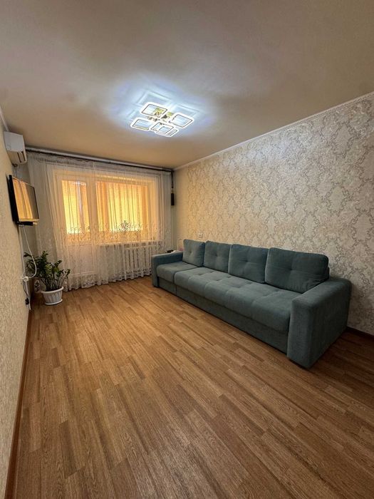 Продам квартиру район Центра!