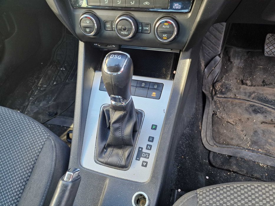 Cutie automata completa QMM Skoda Octavia Superb 3 Volkswagen Passat