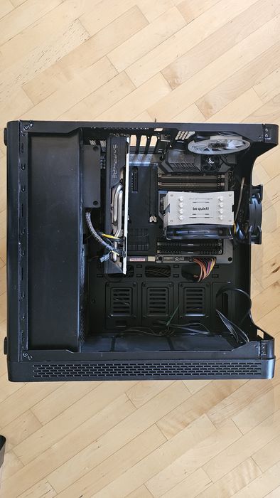 Геймърски Компютър + Монитор (Rx 580 8GB, 16GB DDR4 2133Mhz, i7-5830K)