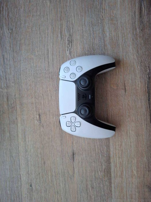 PlayStation 5 и игри