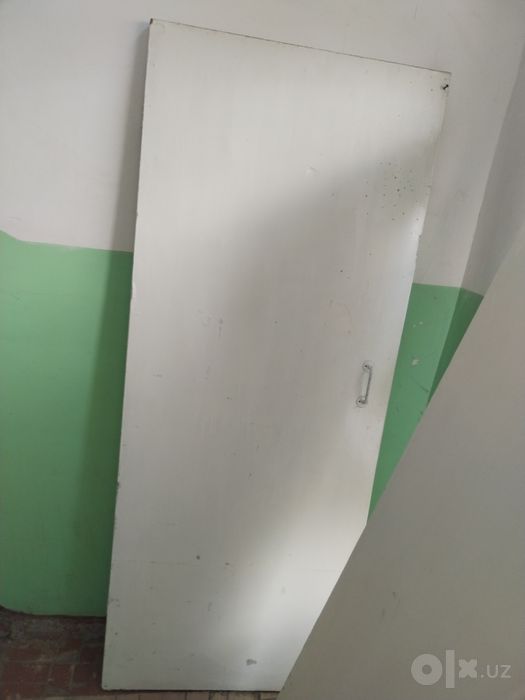Ramkasiz 2 ta taxta eshik sotiladi