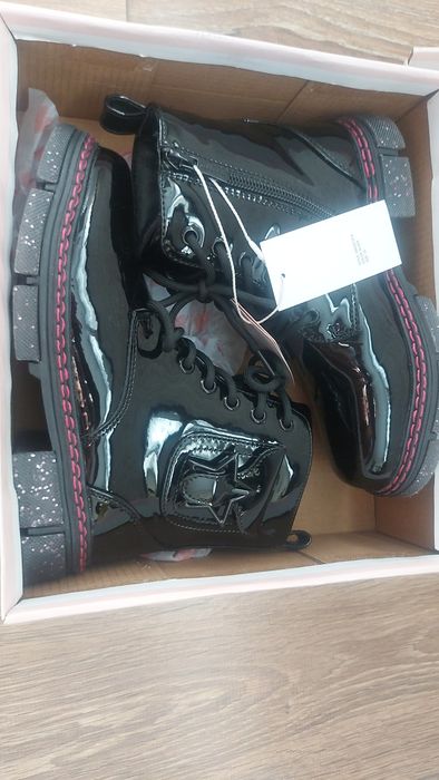 Детски нови боти с топла вата 33номер(21см стелка)