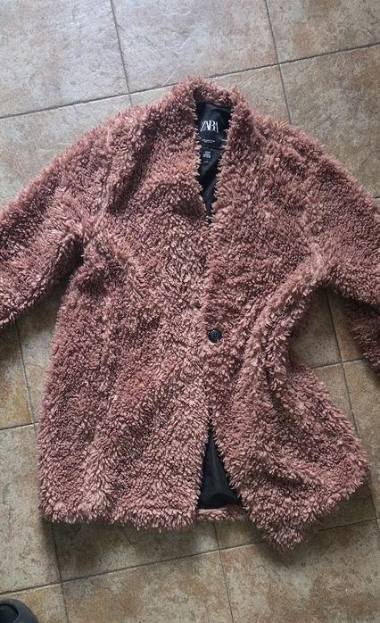 Палто Zara.Букле