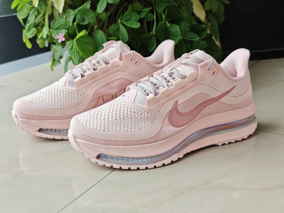 Nike Pegasus Premium