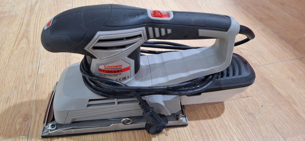 Шлифтмашинка CROWN