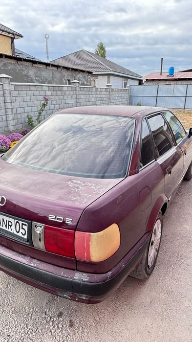 AUDI 80 B4 1993.