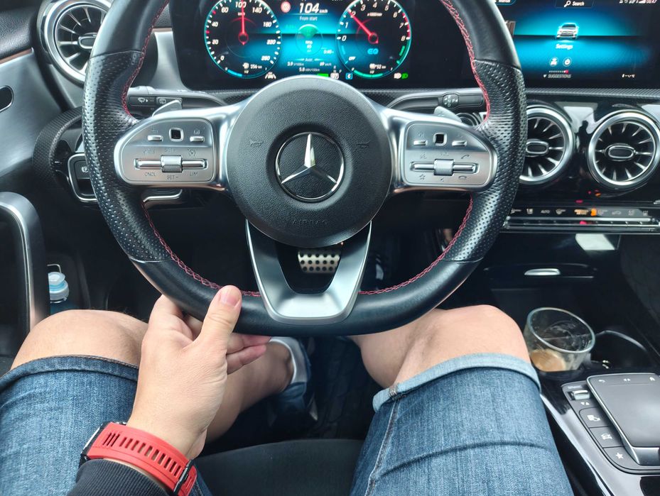 De vanzare Mercedes-Benz A250e