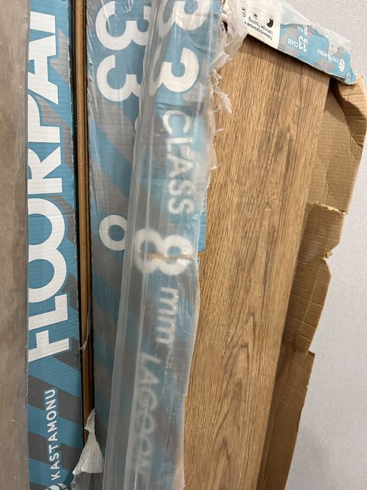 новый ламинат сатылады