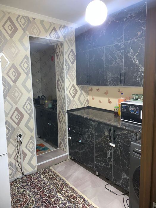 Центрдан дом сотилади!! 2 xona Kirpichniyda tabakadan sal otib