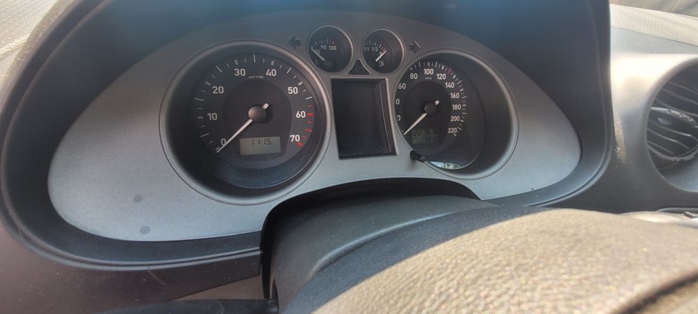 Vând Seat Ibiza agreat școală de șoferi
